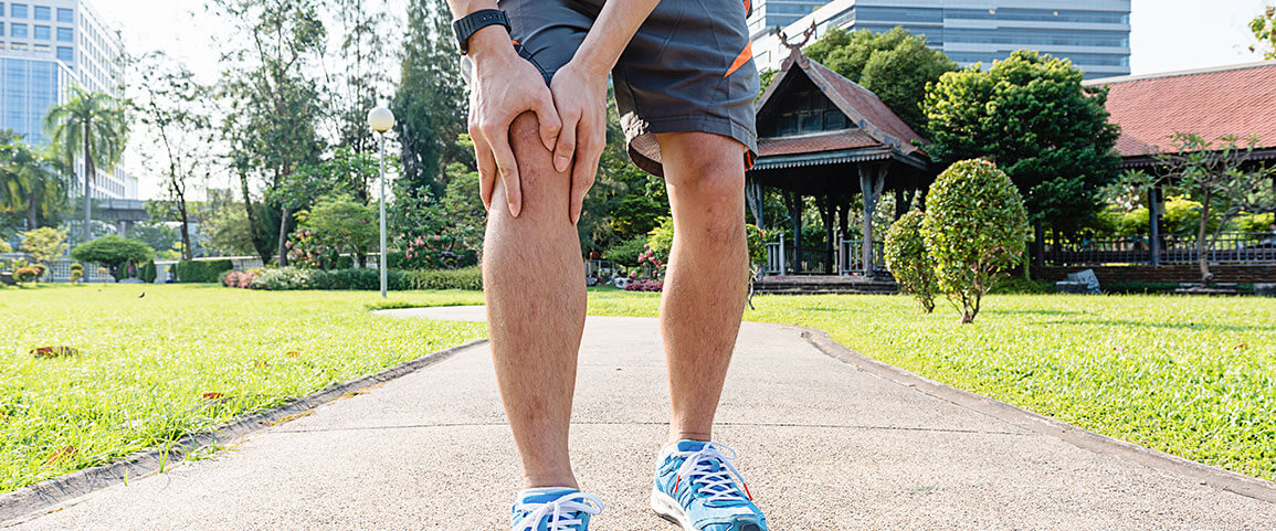 Physiotherapy and iliotibial band syndrome
